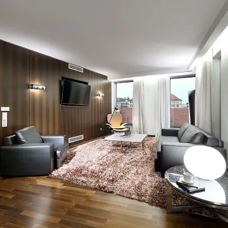 Eurostars Grand Szálloda 4*