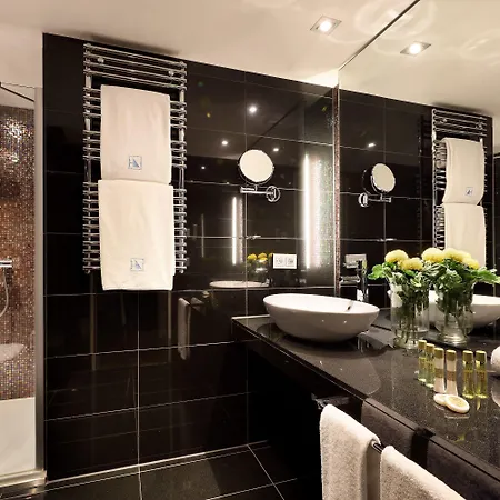 Eurostars Grand Otel 4*