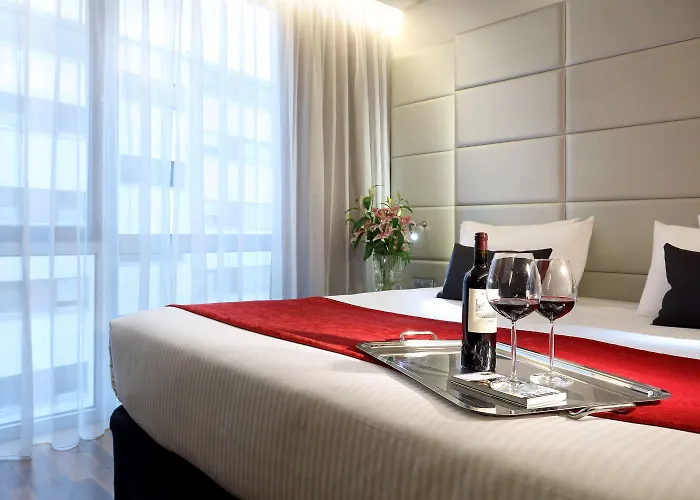 Hotel Eurostars Grand 4*