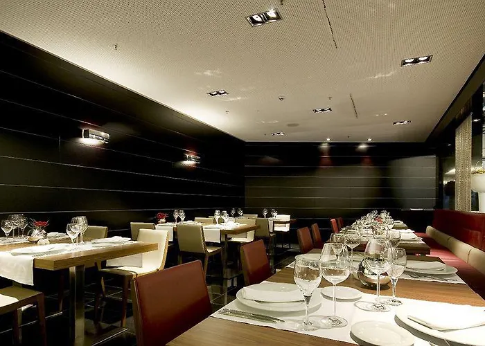 Eurostars Grand