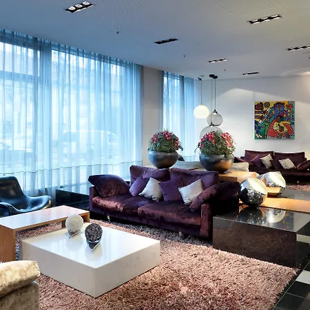 Hotel Eurostars Grand 4*