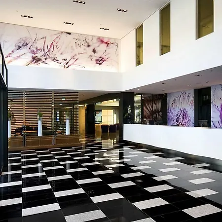 Eurostars Grand