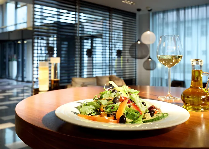 Eurostars Grand