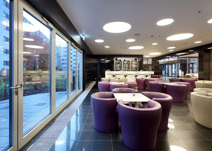 Hotel Eurostars Grand 4*